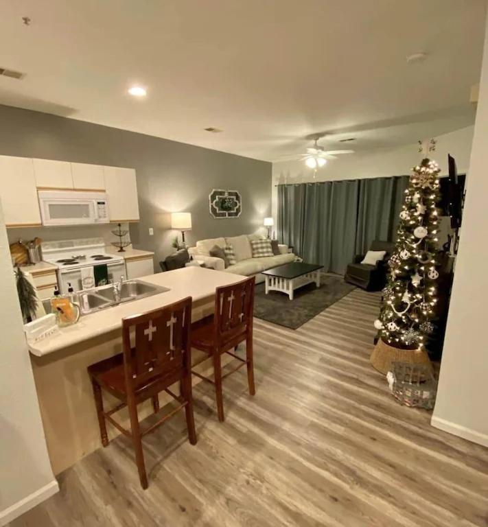 Sunago Suites Бренсон Екстер'єр фото